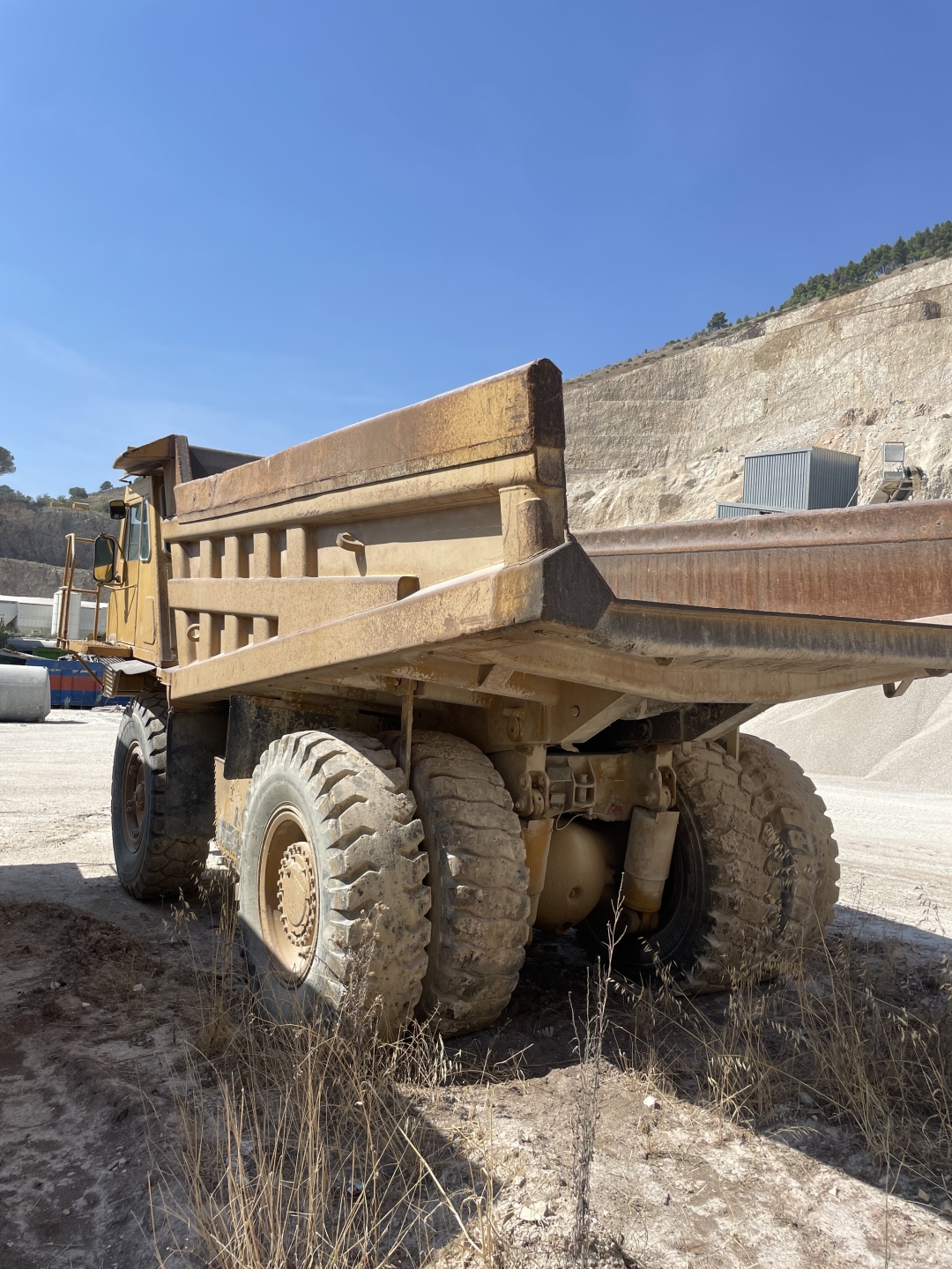 DUMPER CAT 769C - 